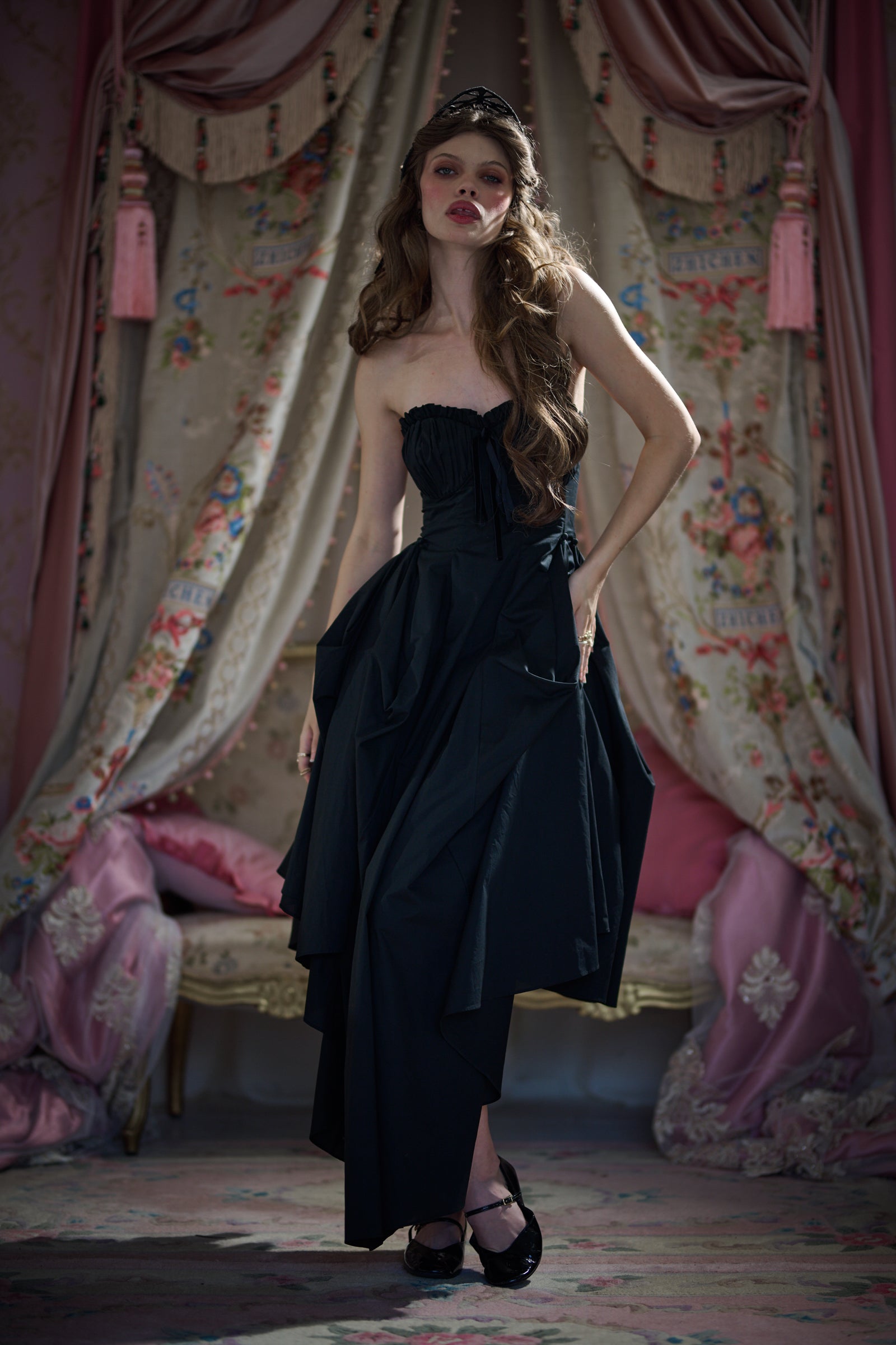 Elegant Raven Black Evening Gown for Special Occasions