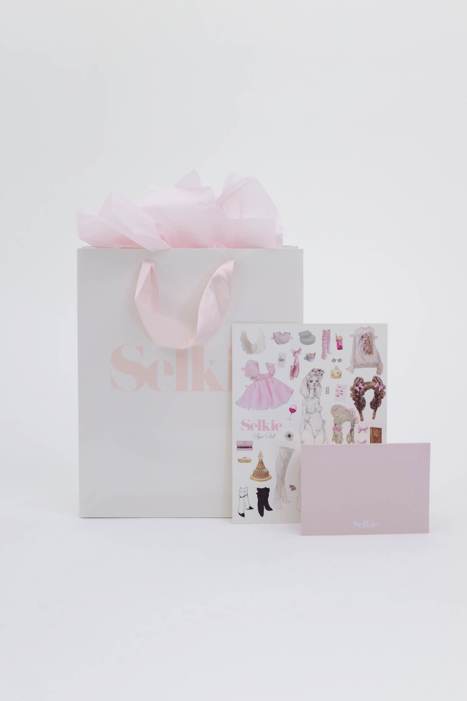 Eco-Friendly Gift Wrapping Paper Set