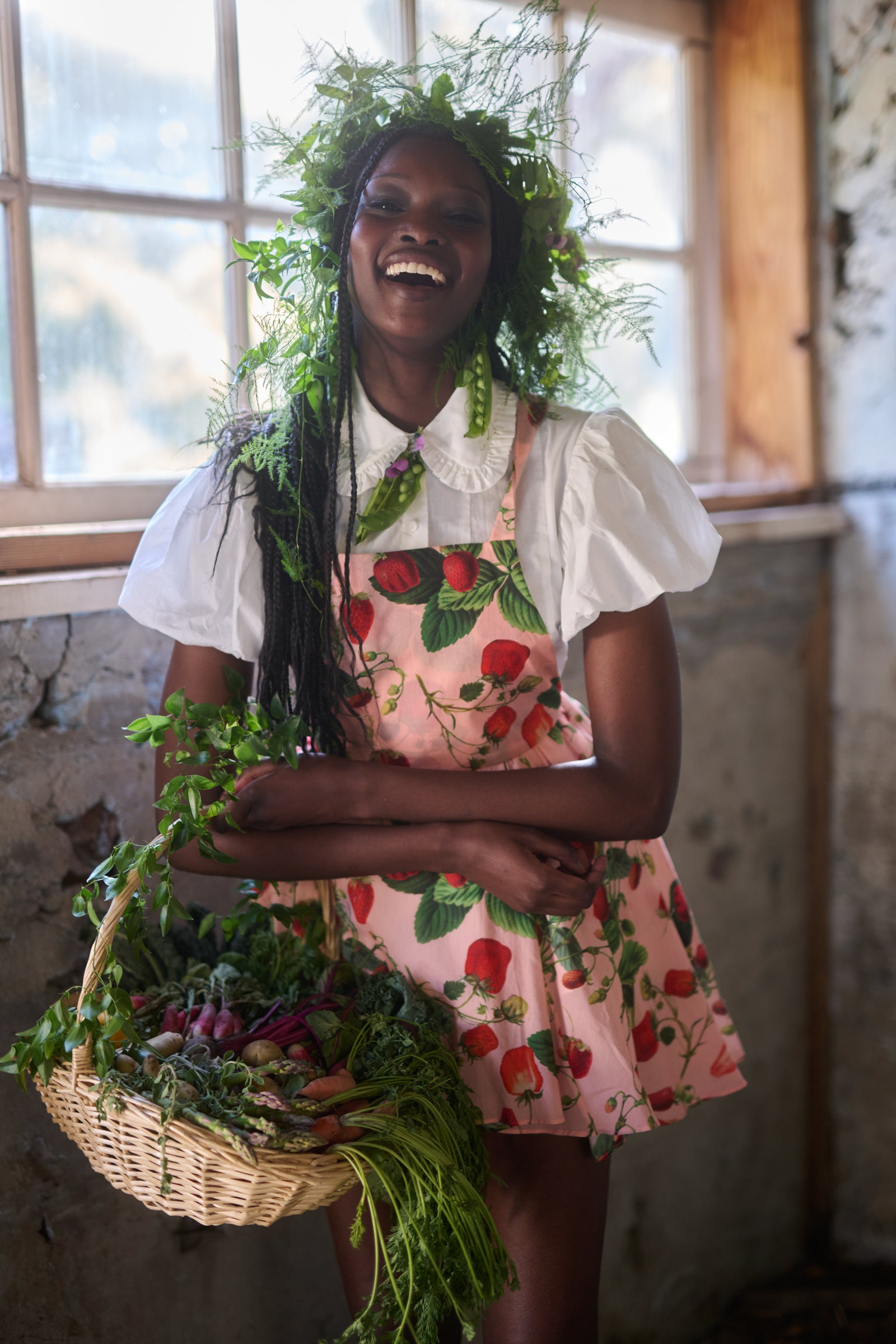 Selkie Strawberry Wine Apron - Stylish Kitchen Wear