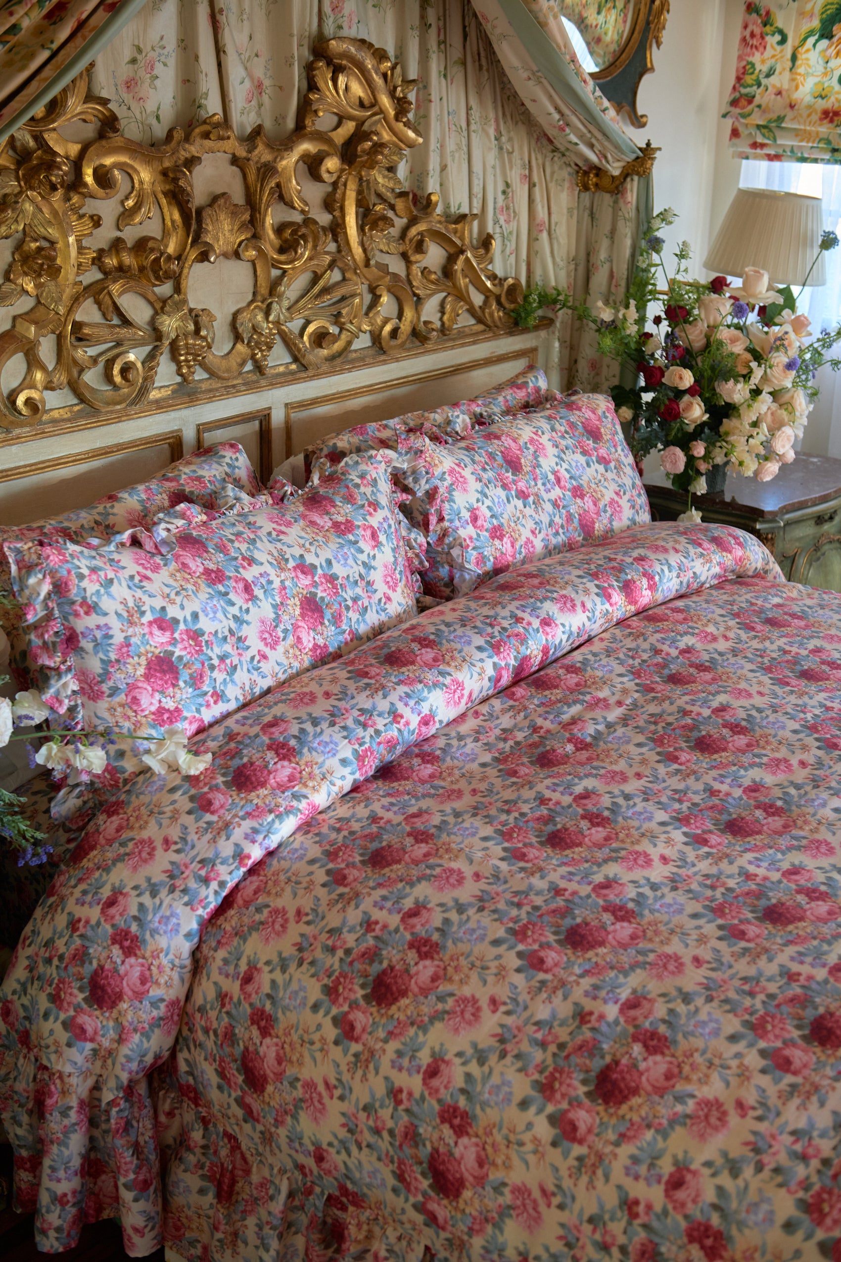 L'Appartement Luxury Duvet & Sham Set