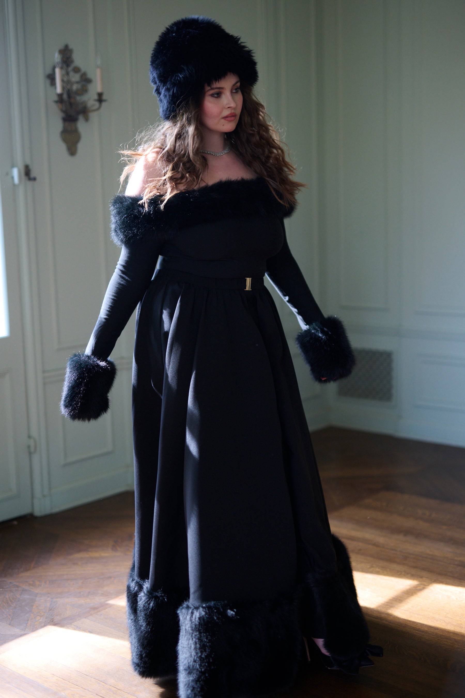 Anastasia Caviar Skirt – Elegant & Timeless