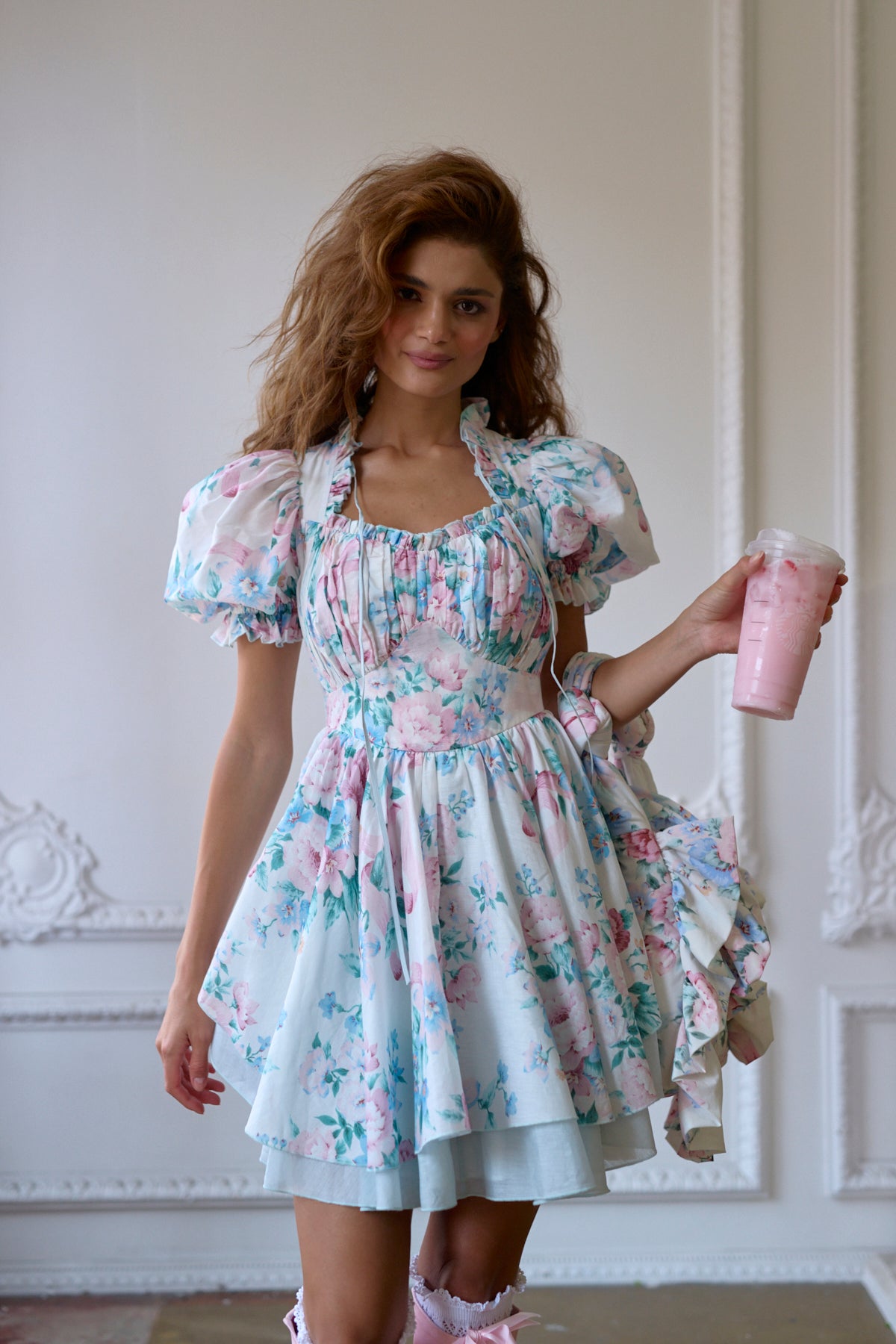 Cotswolds Floral Lady Dress - Elegant & Timeless