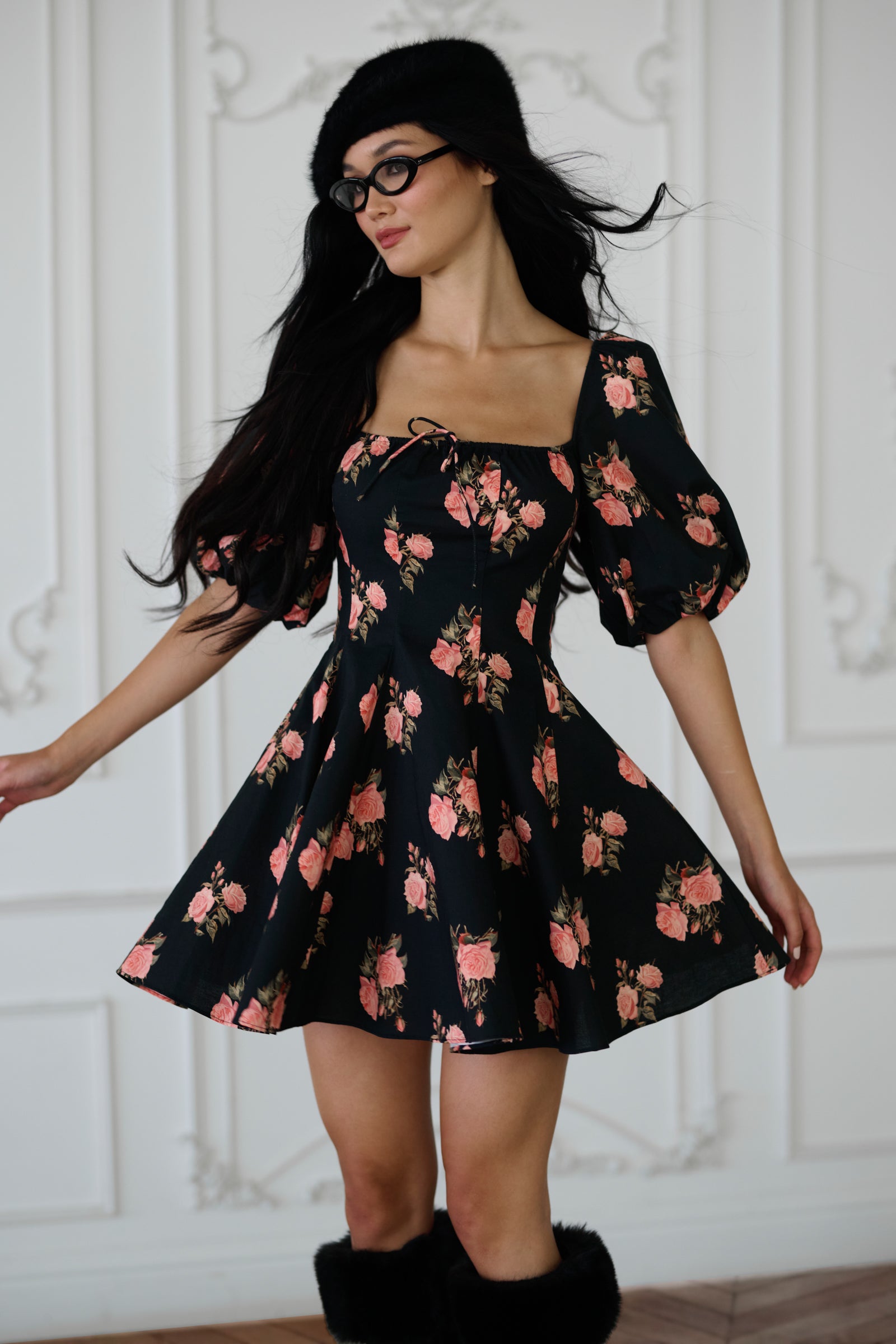 Night Rose Mini Dress for Daytime Elegance