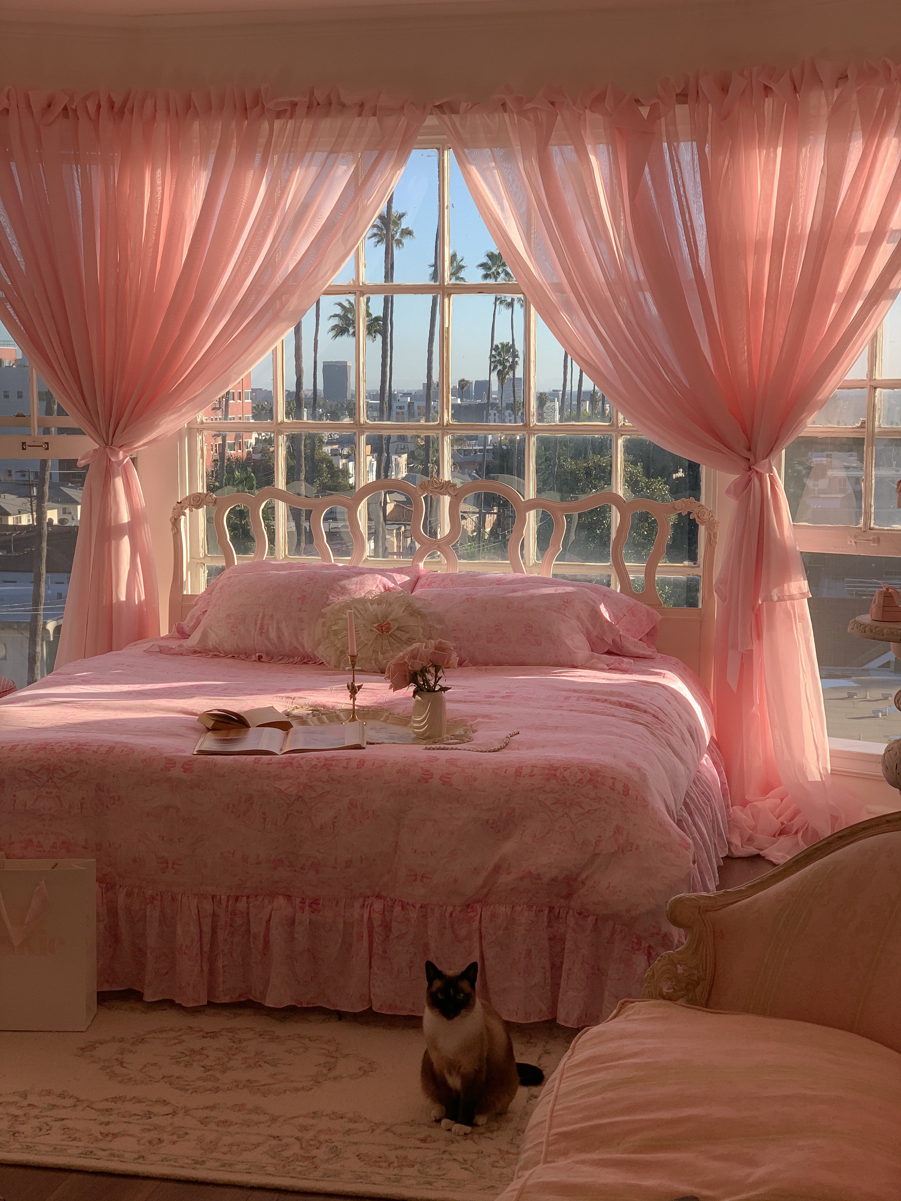 Pink Porcelain Duvet Cover Set with Sham