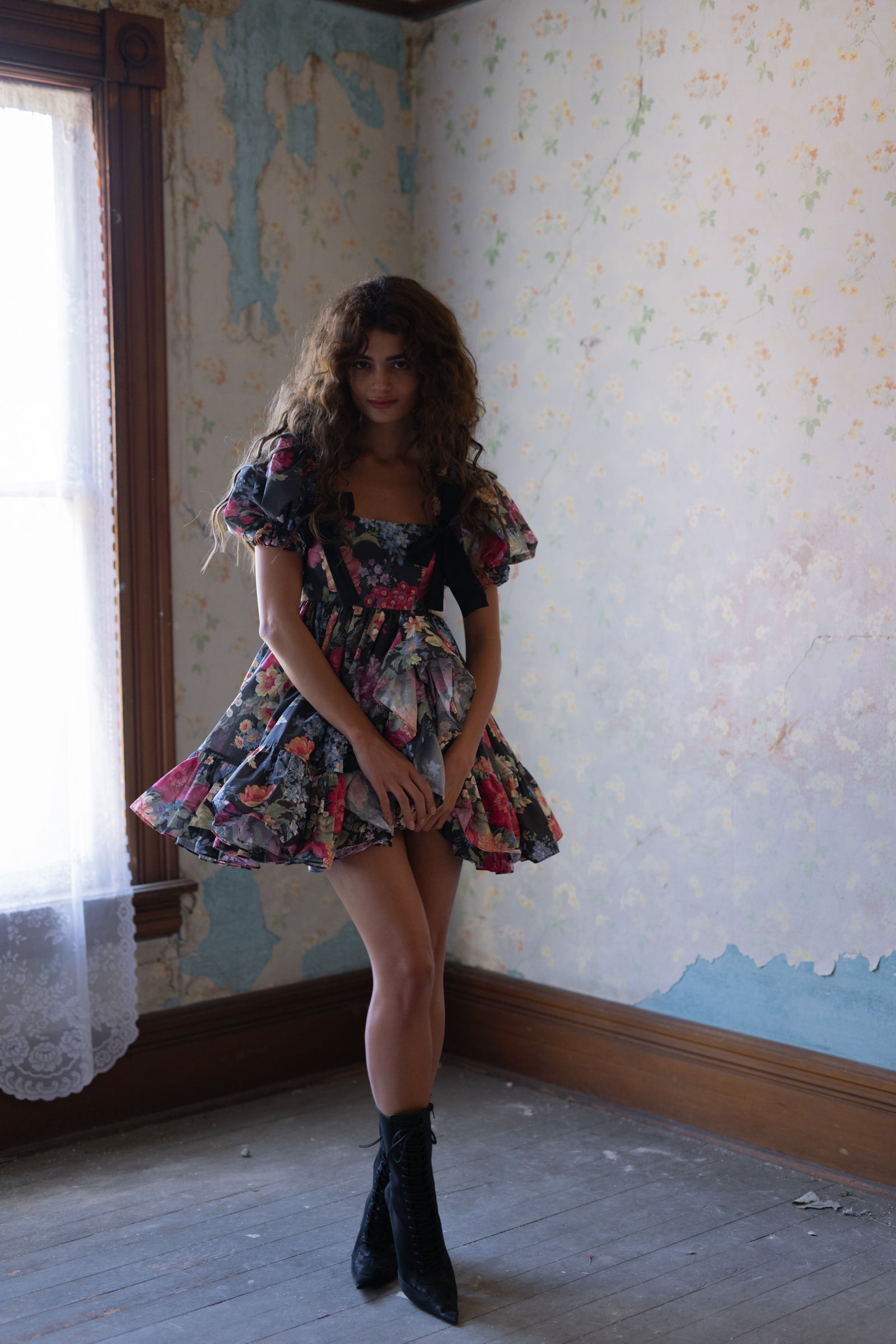 Puck Buttercream Dress – Elegant & Stylish