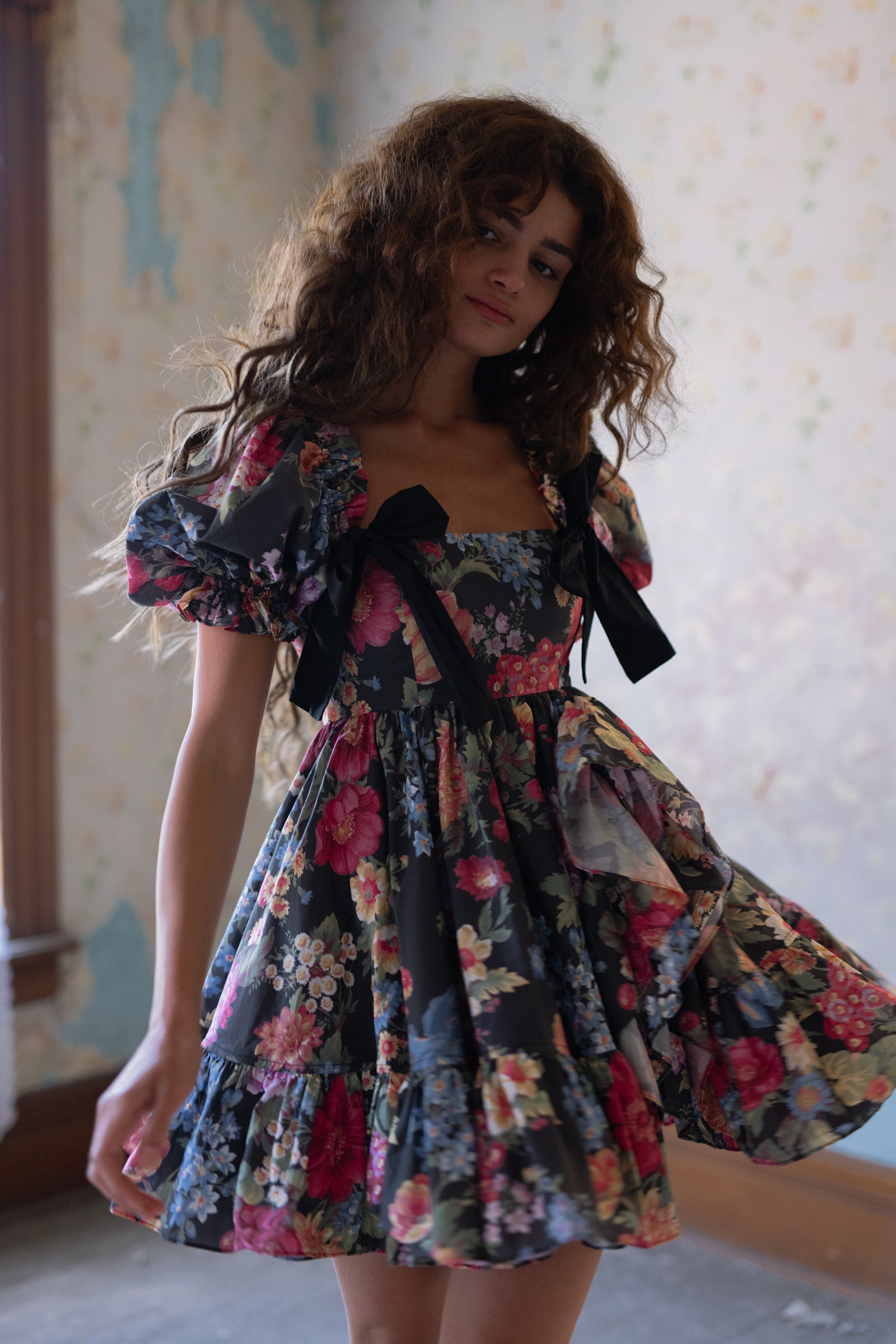 Puck Buttercream Dress – Elegant & Stylish