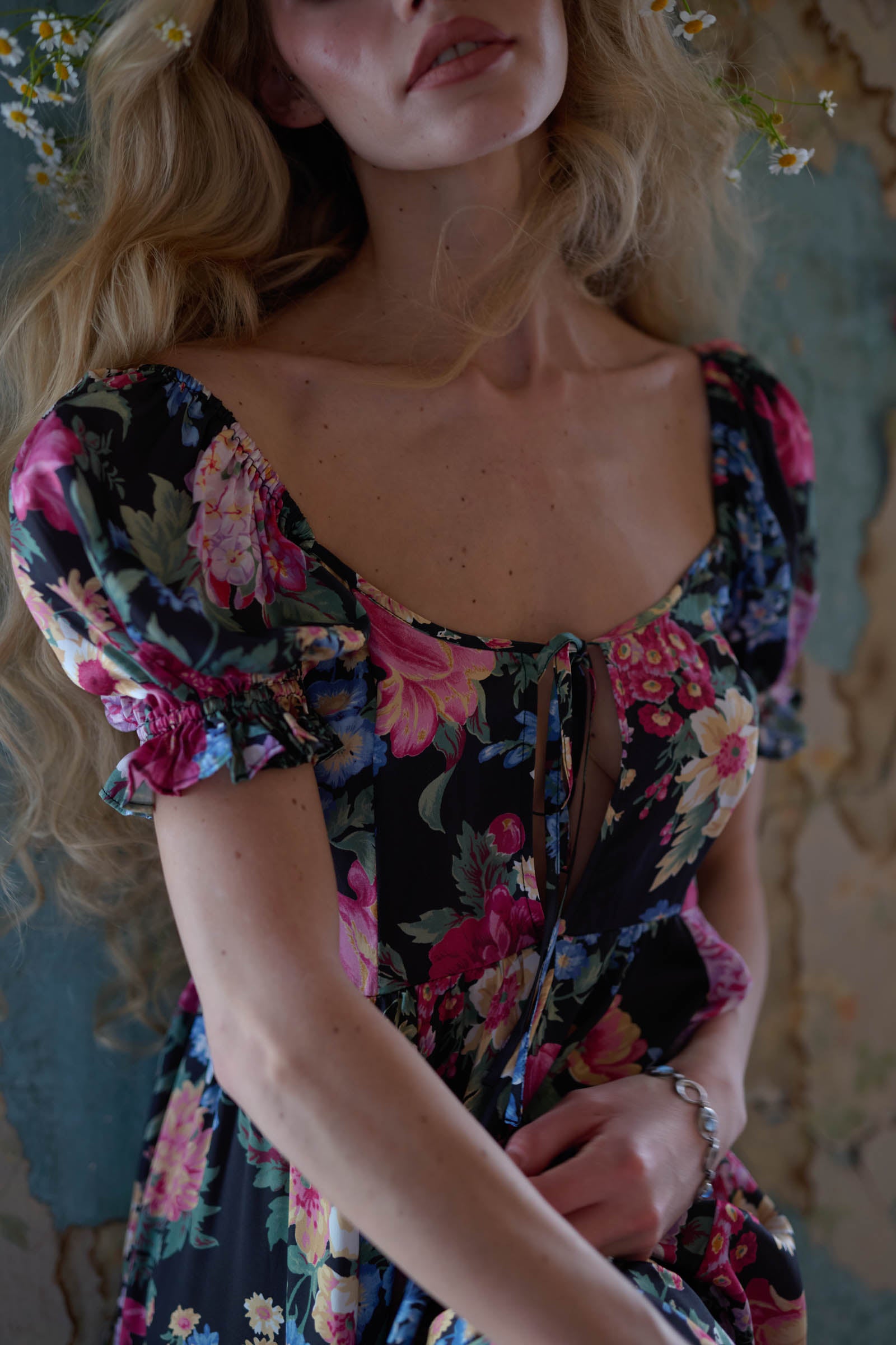 Charming Puck Dress - Stylish & Elegant