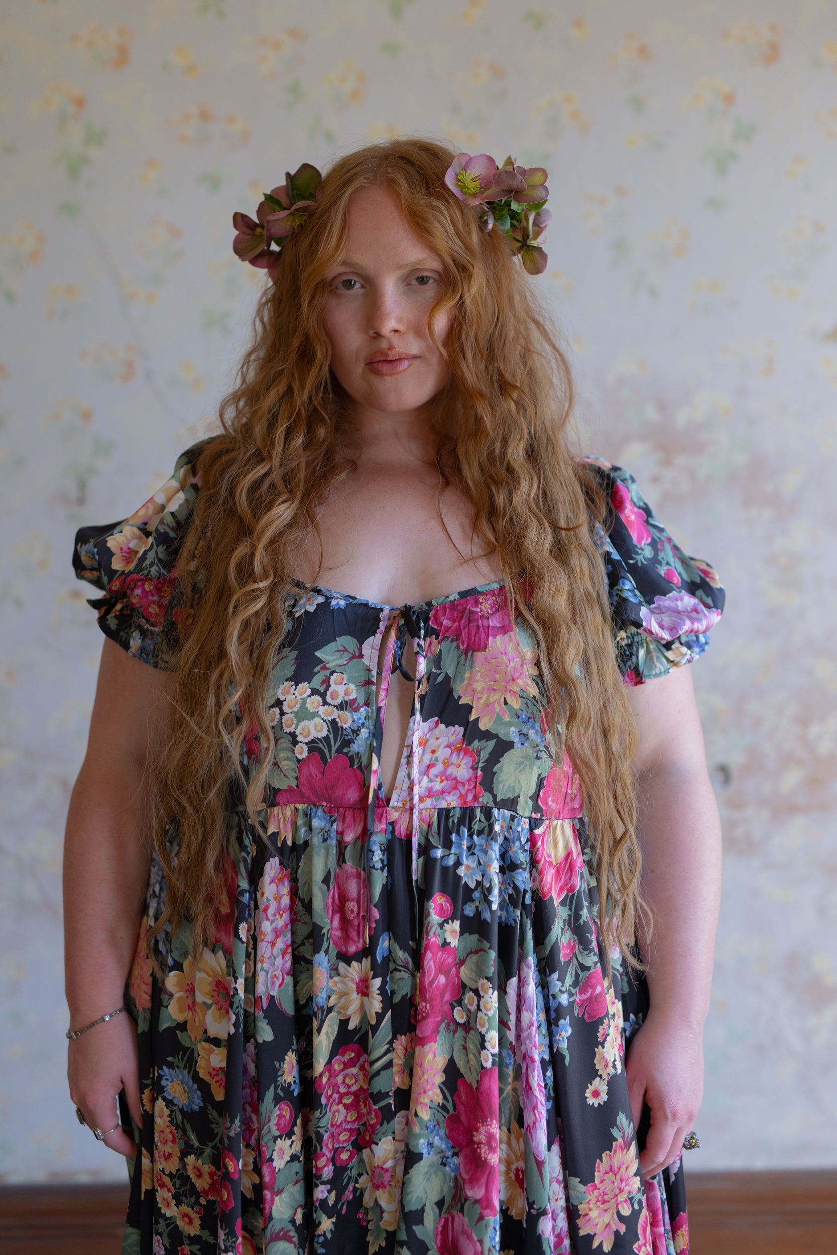 Charming Puck Dress - Stylish & Elegant