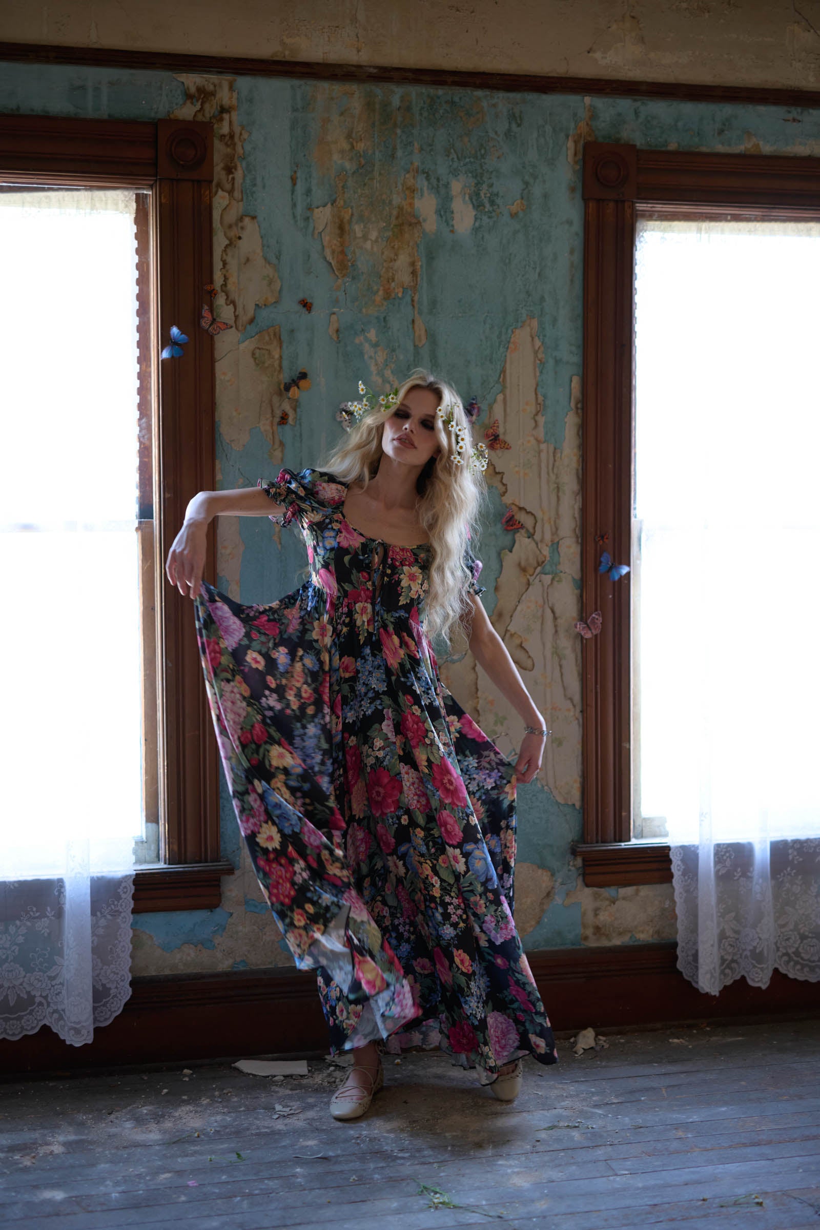 Charming Puck Dress - Stylish & Elegant